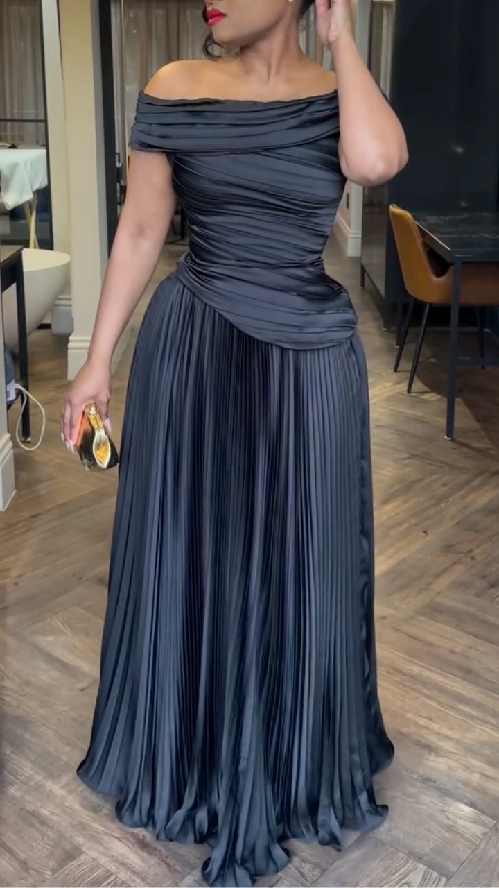 Women's Off-the-Shoulder Pleated Waist Dress