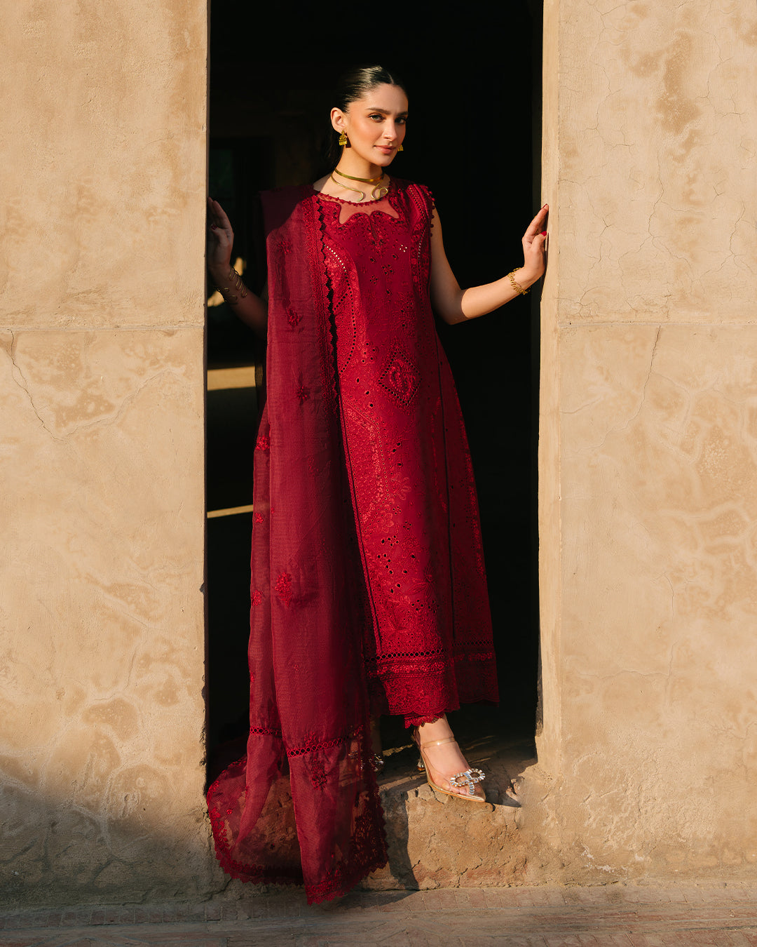 Amira
