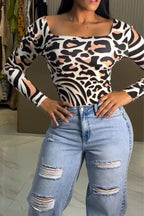 Women Casual Square Collar Printed Bodysuit or Ripped Washed Denim Jeans