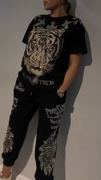 Women Round Neck Rhinestone Pattern Casual Suit