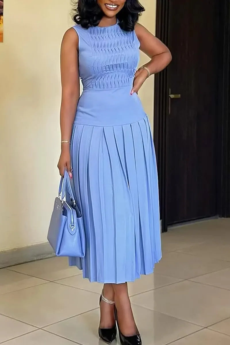 Women's Elegant Round Neck Pleated A-Line Dress with Smocked Bodice