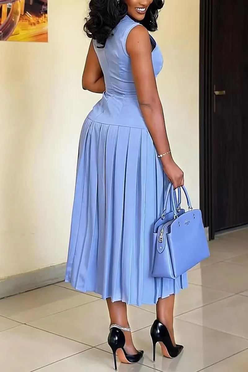 Women's Elegant Round Neck Pleated A-Line Dress with Smocked Bodice