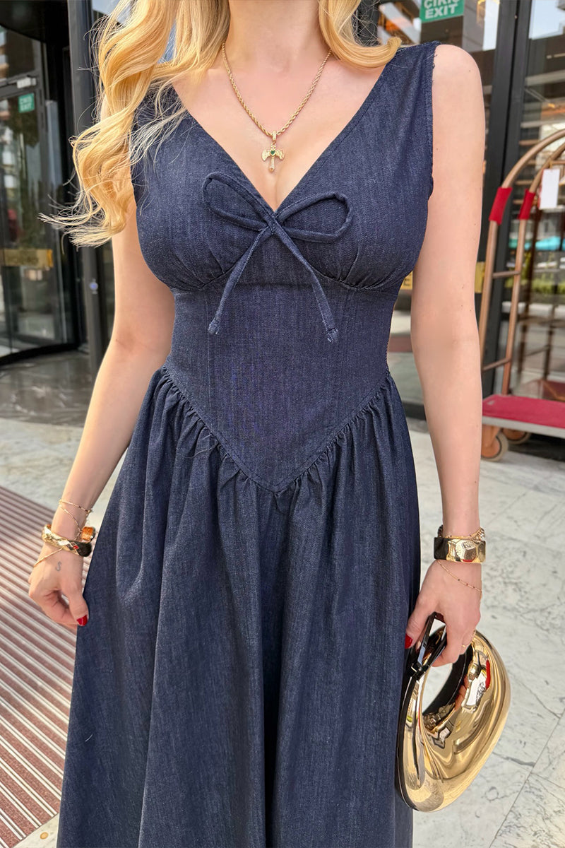 Women's Elegant Waist Defined V-Neck Denim Dress