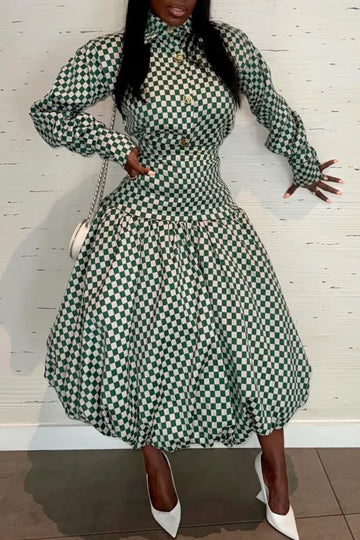 Women Collar and Waist Cinched Plaid Elegant Temperament Dress
