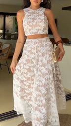 Women Round Neck Sleeveless Embroidered Pattern Top + Patchwork Half Skirt Vacation Casual Style Set