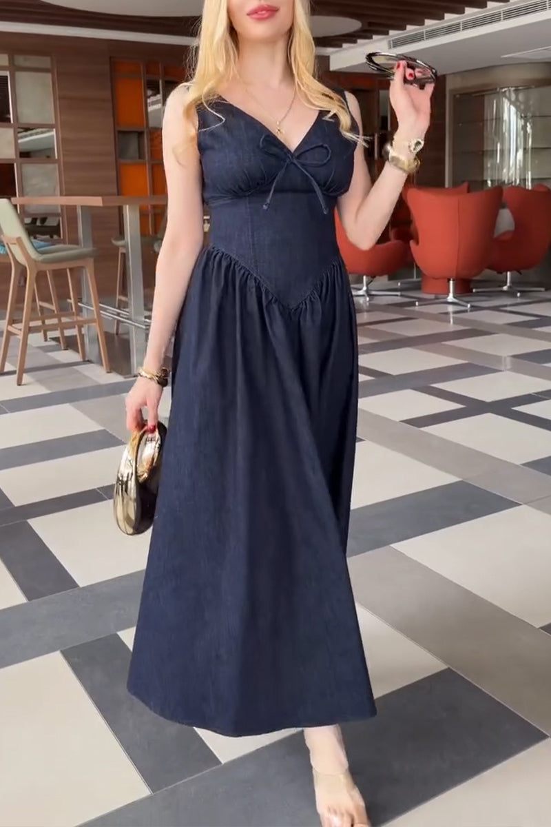 Women's Elegant Waist Defined V-Neck Denim Dress