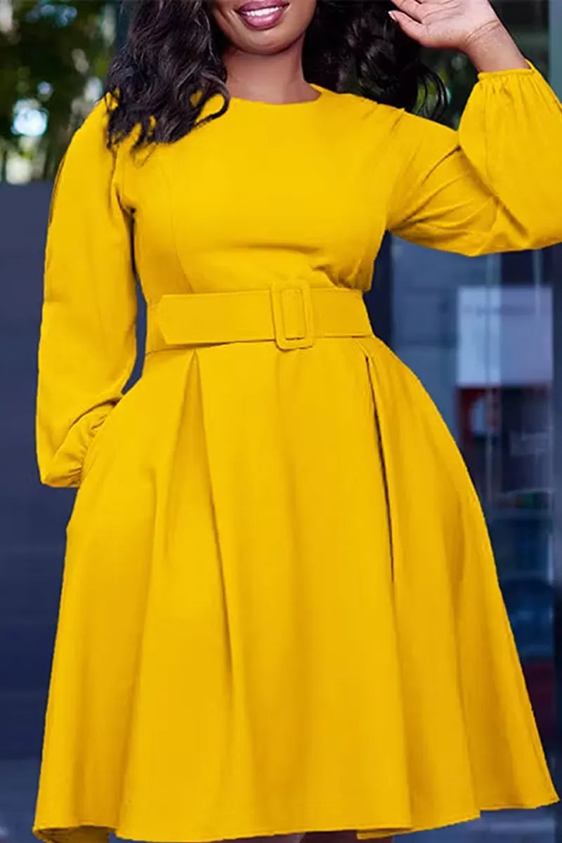 Women's Elegant Round Neck Flare Dress with Waist Belt and Puff Sleeves