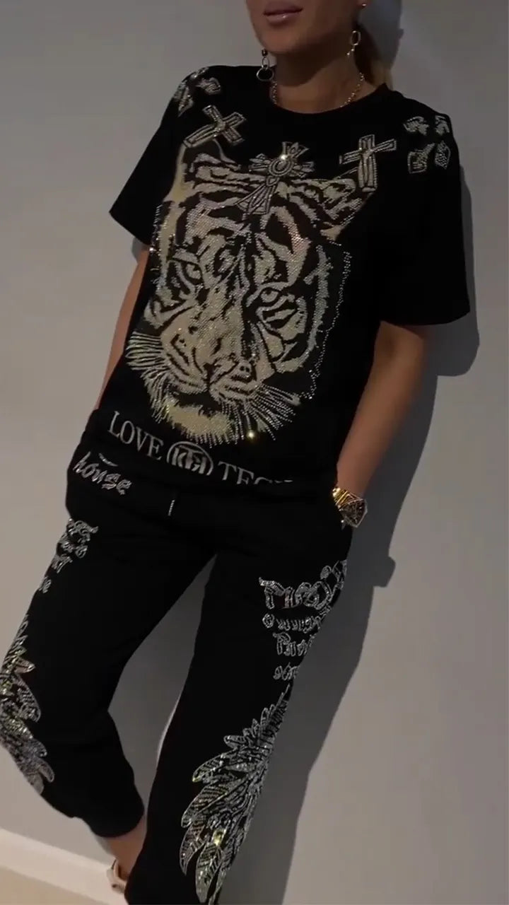 Women Round Neck Rhinestone Pattern Casual Suit